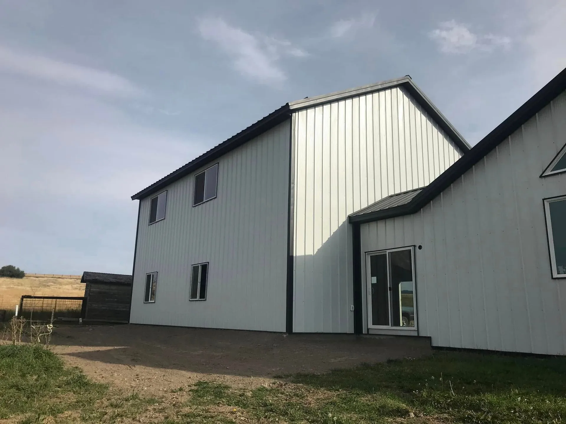 Custom shop build completed by Western Skies